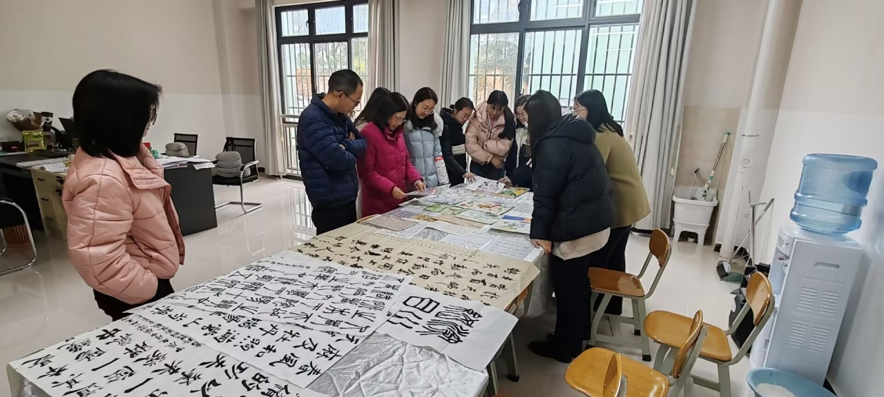 1733904889041069105.gif image.gif