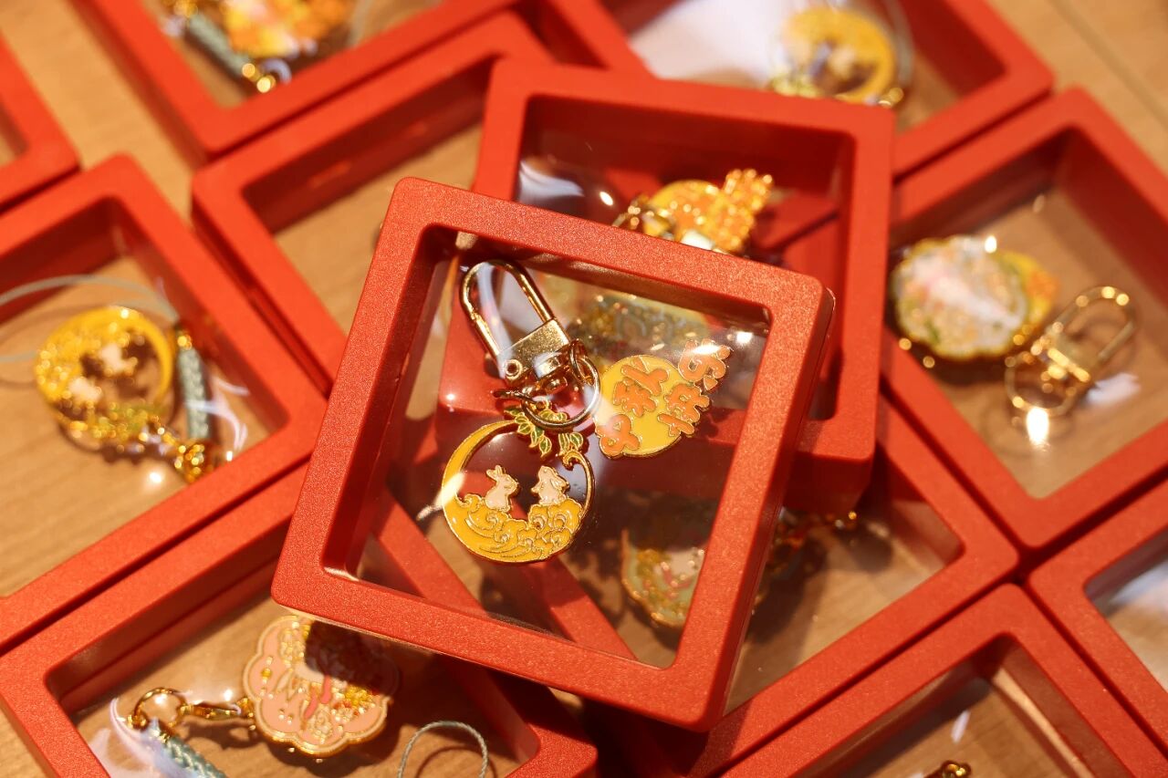 1762307360465091748.jpg 000bbaed9770697d5b2b6425747afc50.jpg